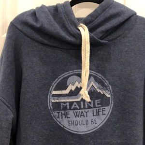 2/$10 Maine The Way Life Should Be hoodie